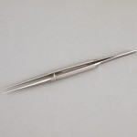 Vickers Micro Ring Forceps Diamond 1mm X 0.5mm Ring Tip Straight Round Handle, 7